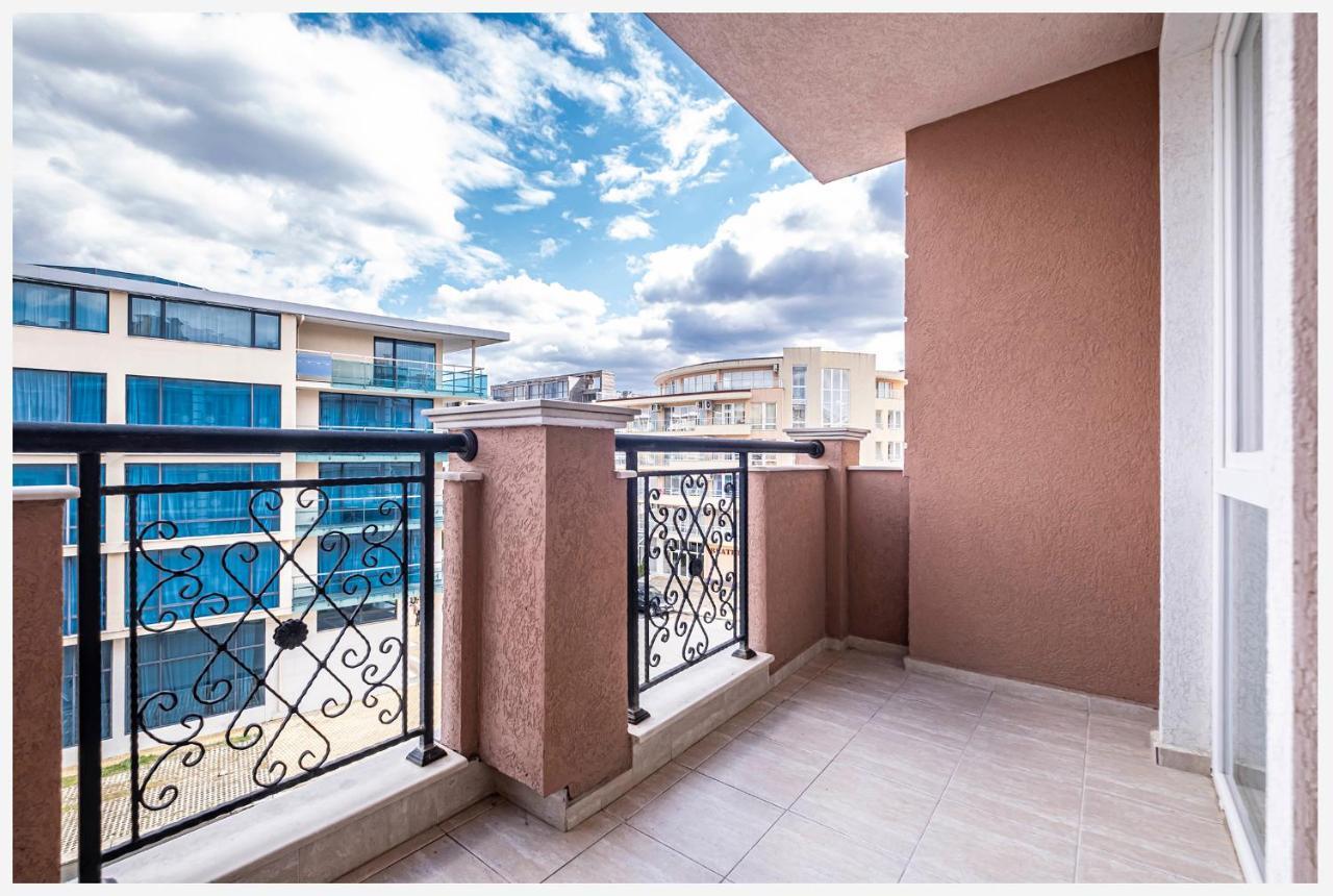 Casa Rossa 2 Apartment Sunny Beach Exterior photo